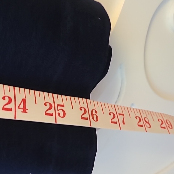 🌟3 for $30 🌟 Navy Skirt - 2X - Picture 5 of 8